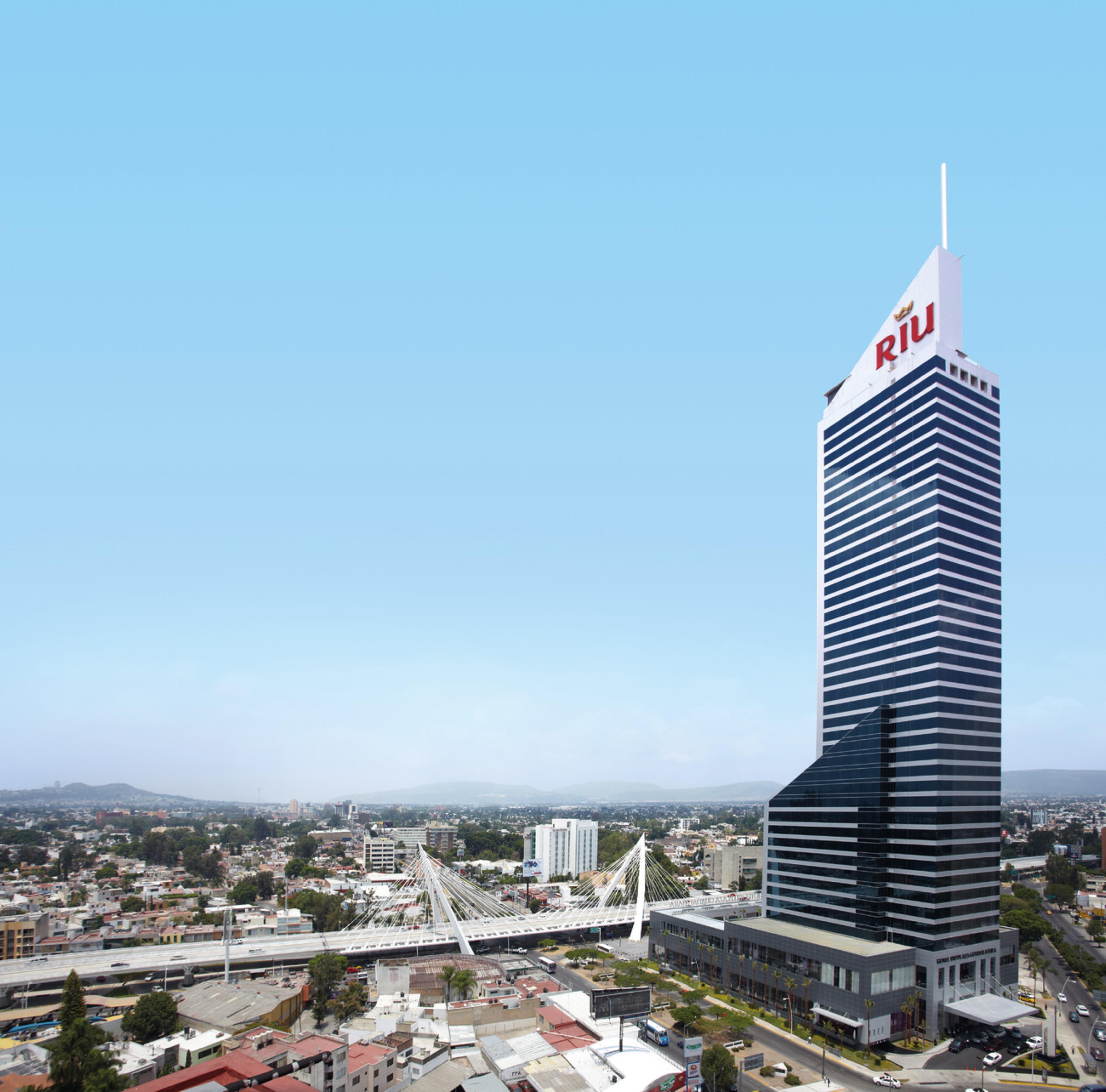 Отель Riu Plaza Гвадалахара Экстерьер фото